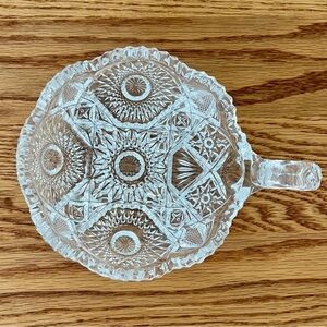 Vintage Imperial NUCUT Glass Crystal Nappy Candy Dish Bowl Sawtooth Edge